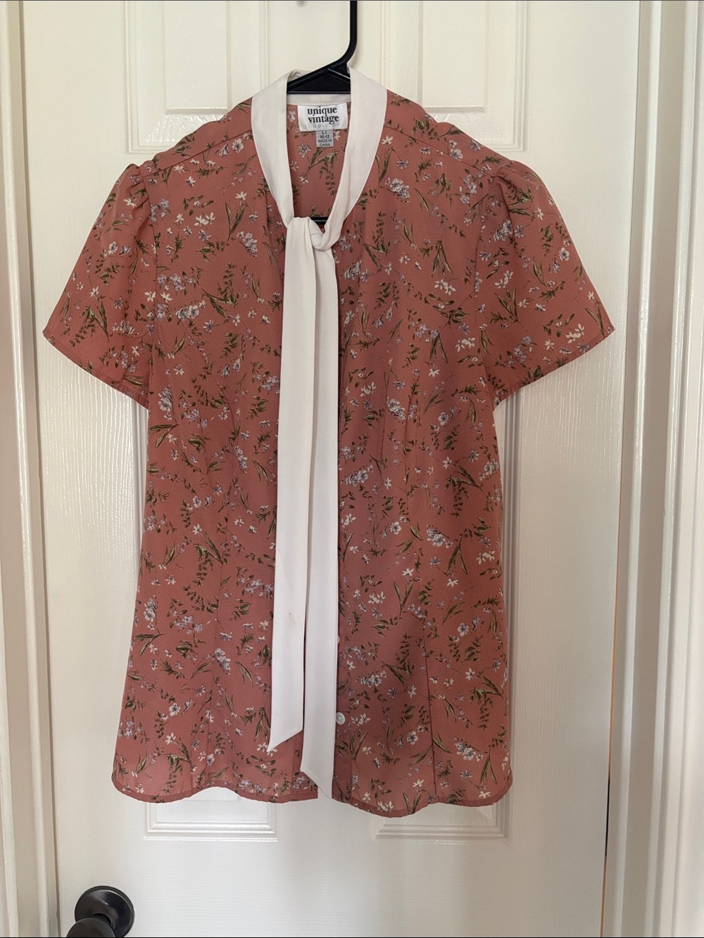 Unique Vintage Rose Floral Tie-Neck Blouse with Bow Sz 10-12